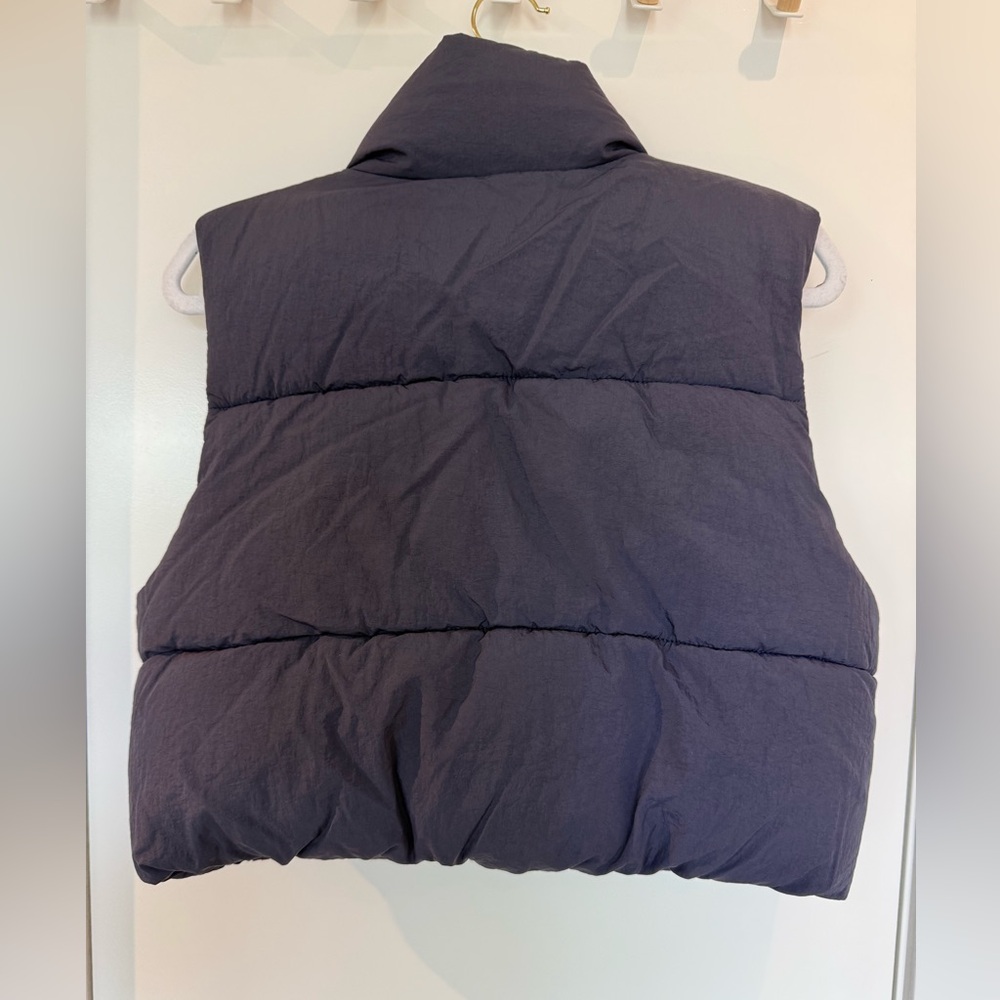 HM cropped puffer vest navy - Picture 2 of 2